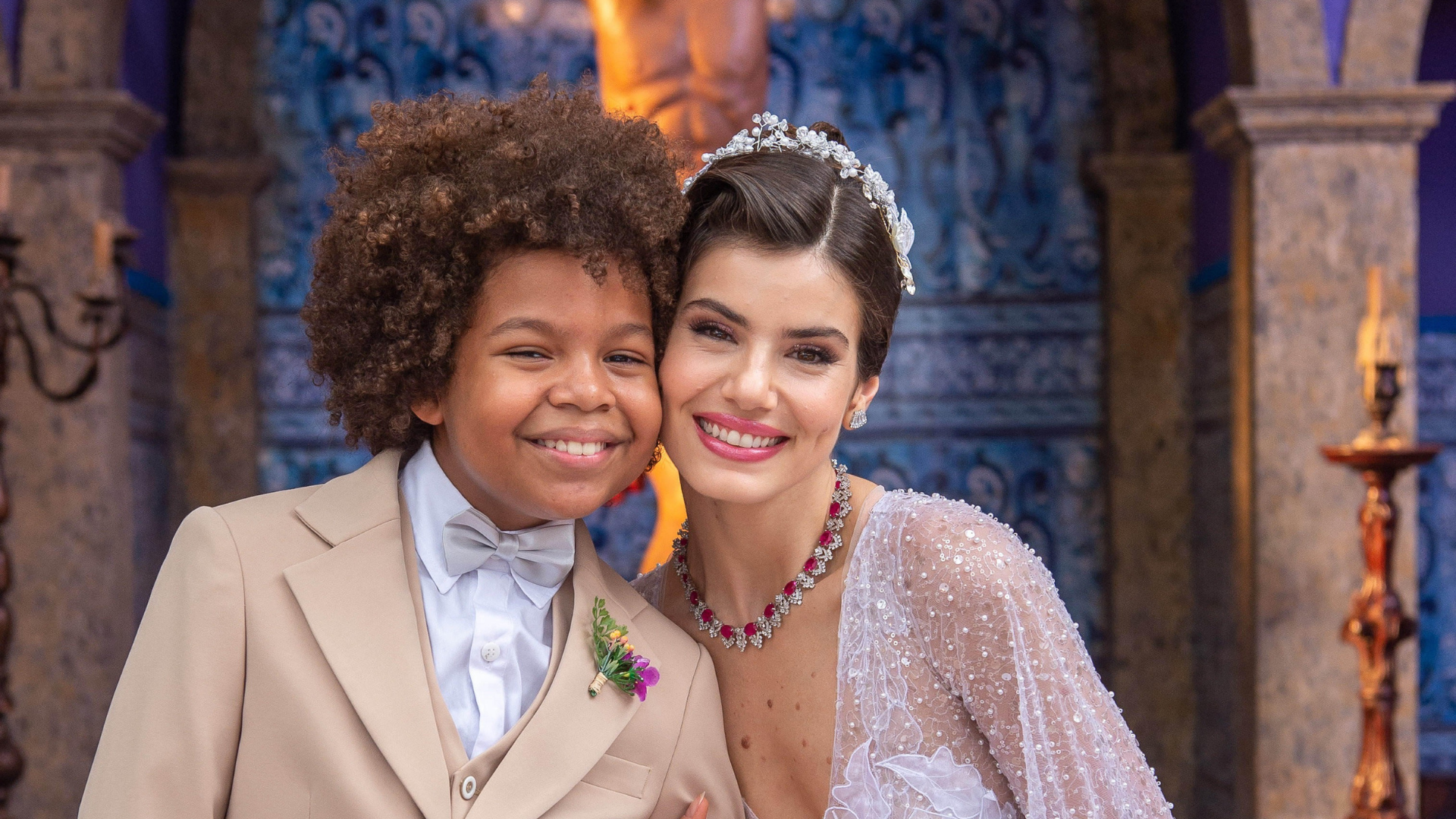 Amor Perfeito - Camila Queiroz e Levi Asaf