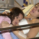 Mulheres Apaixonadas - Bruna Marquezine e Vanessa Gerbelli