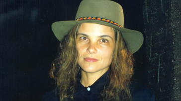 Corpo Dourado - Cristiana Oliveira