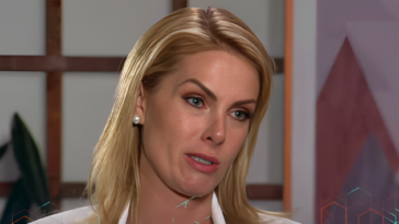 Domingo Espetacular - Ana Hickmann