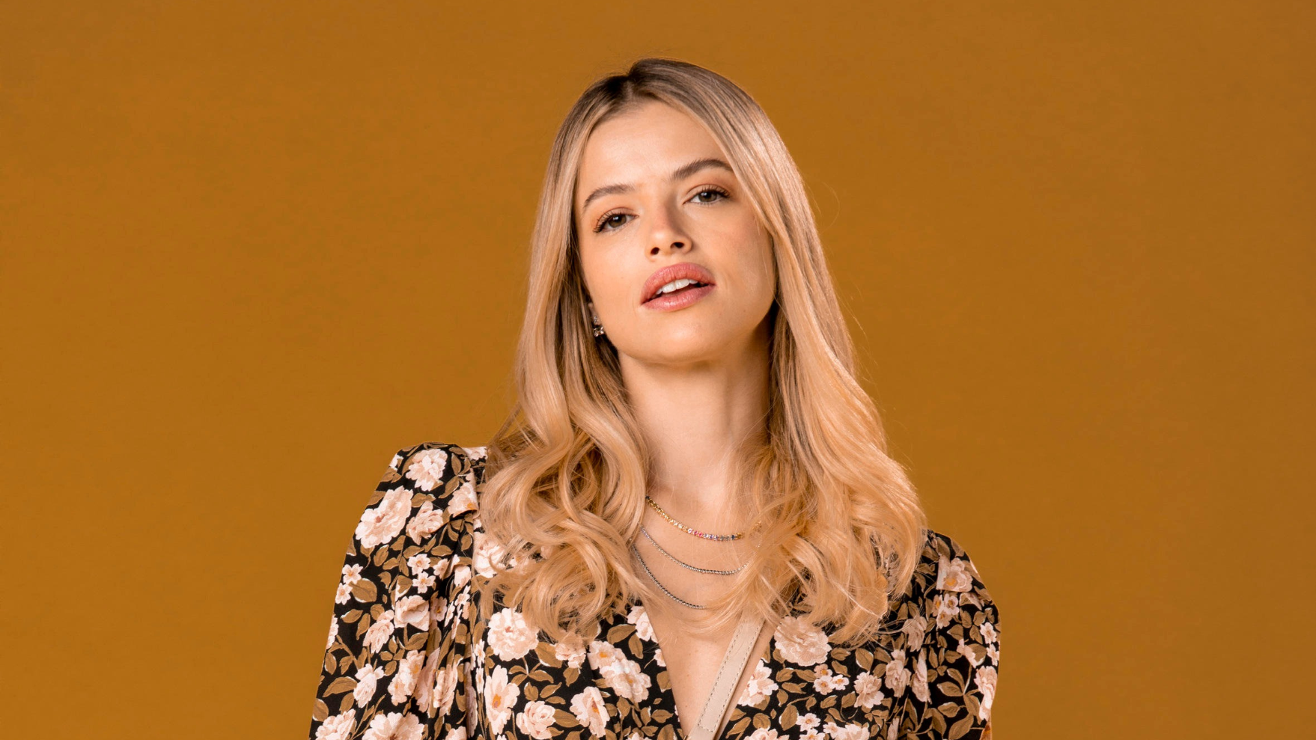 Terra e Paixão - Agatha Moreira