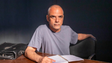 Todas as Flores - Ângelo Antônio