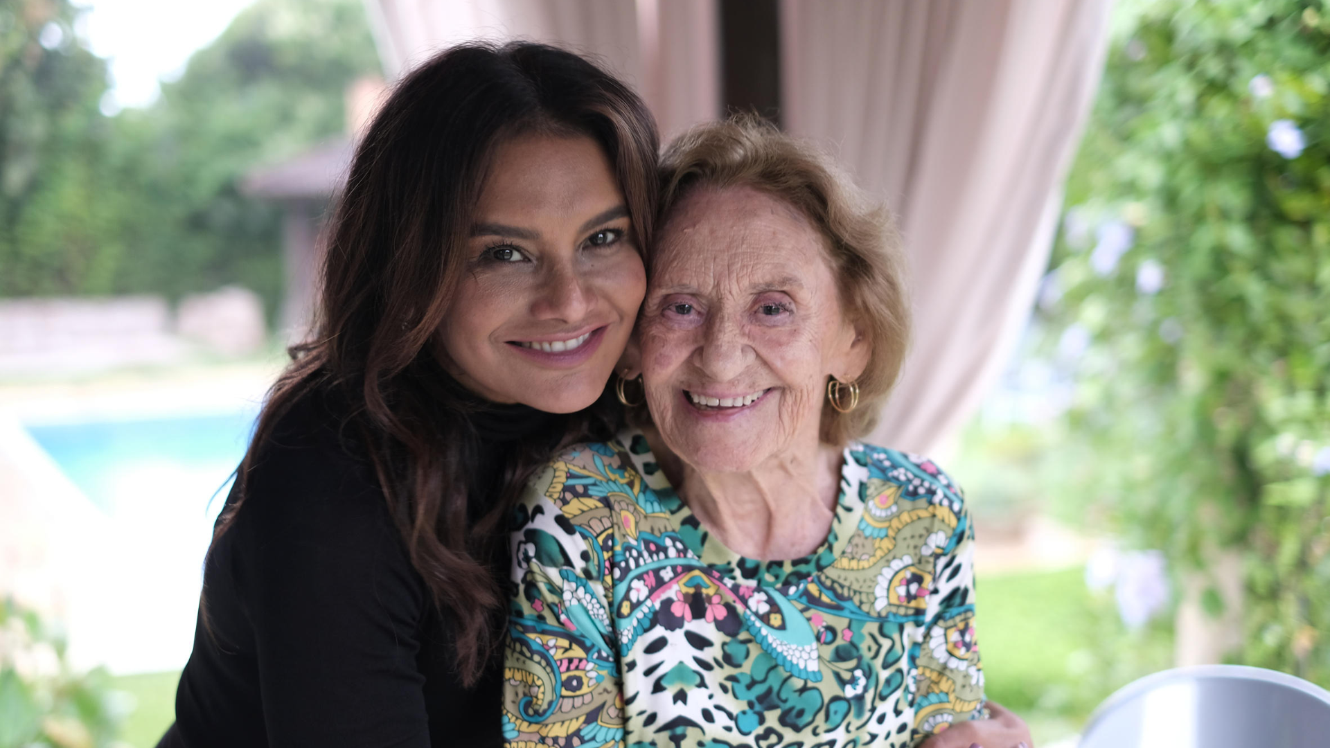 Tributo - Dira Paes e Laura Cardoso