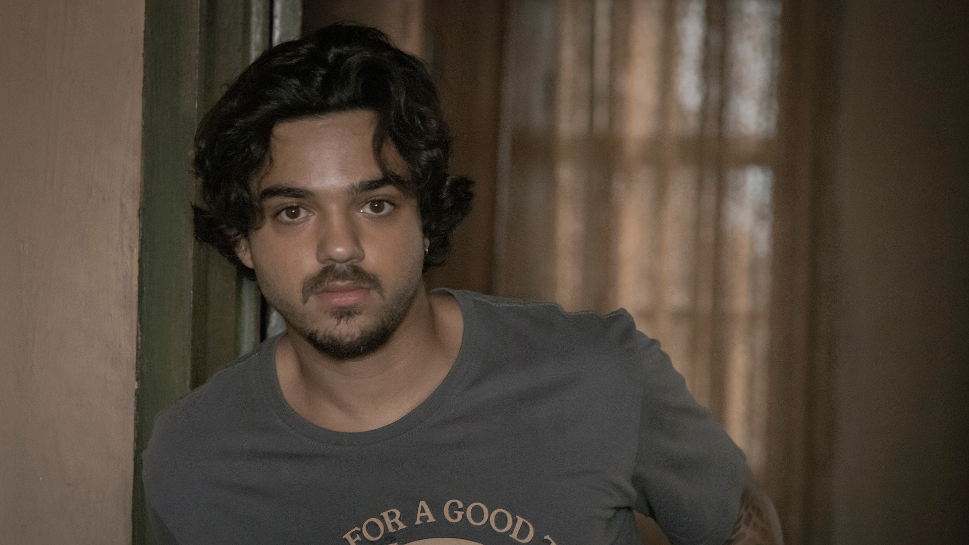 Vermelho Sangue - Rogeann Bibiano