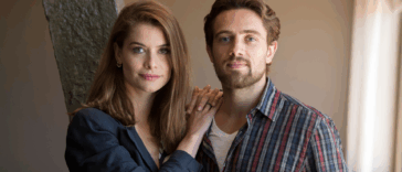 Além do Tempo - Alinne Moraes e Rafael Cardoso