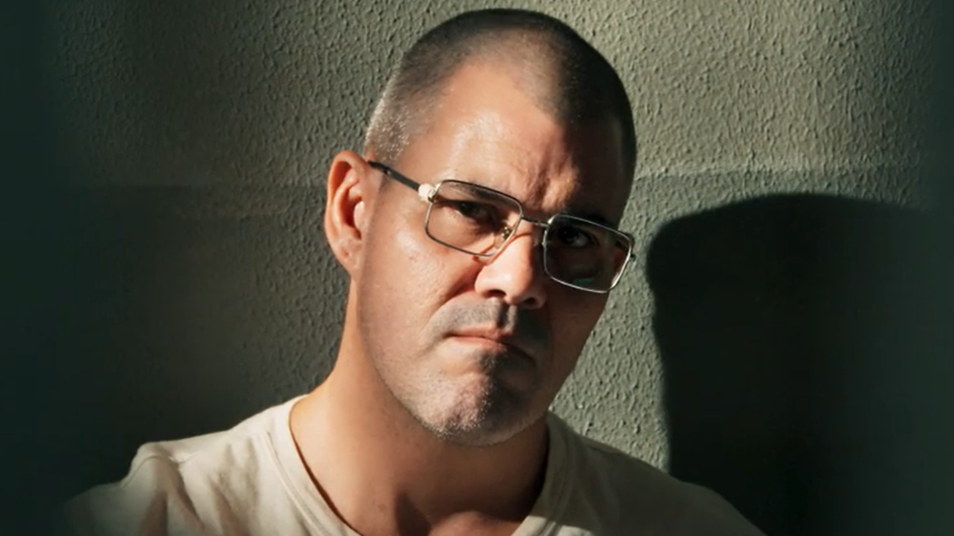 Três Graças - Juliano Cazarré